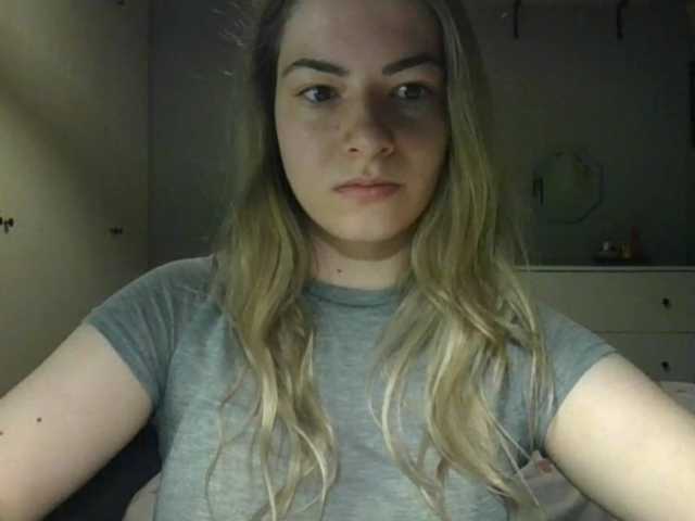 RosieJune live cam on BongaCams