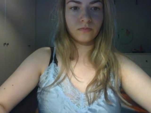 RosieJune live cam on BongaCams