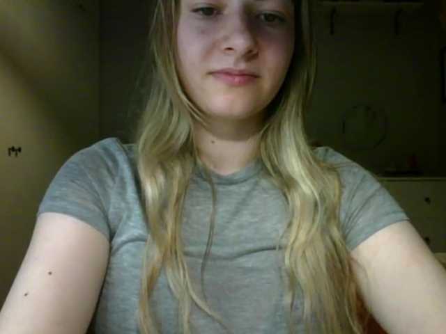 RosieJune live cam on BongaCams