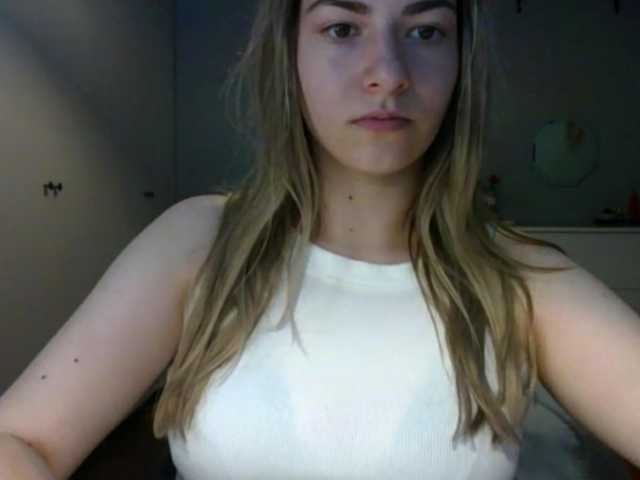 RosieJune live webcam show