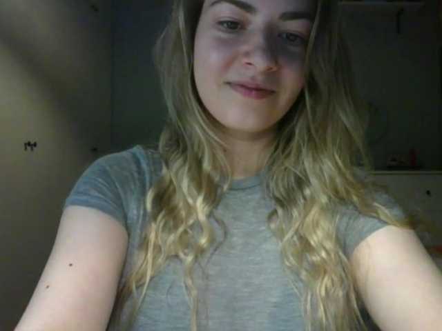 RosieJune live cam on BongaCams