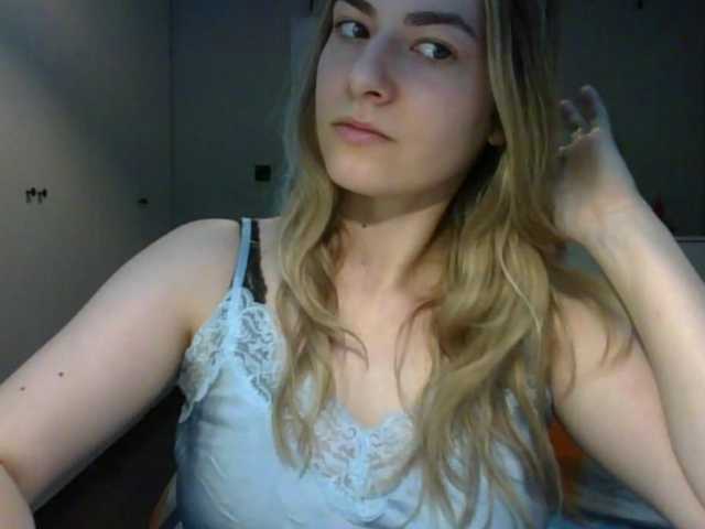 RosieJune live cam on BongaCams