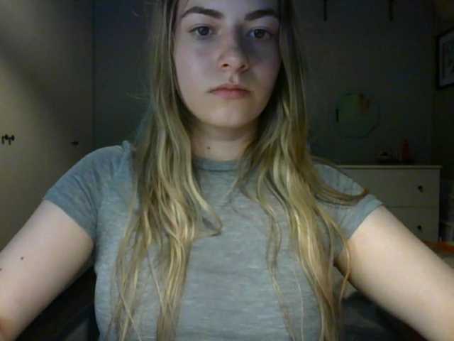 RosieJune live cam on BongaCams