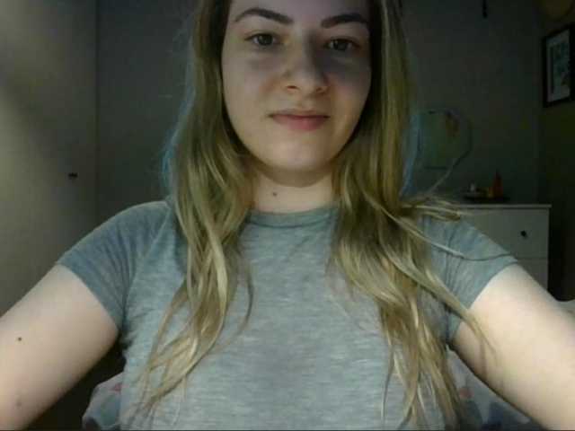 RosieJune live cam on BongaCams