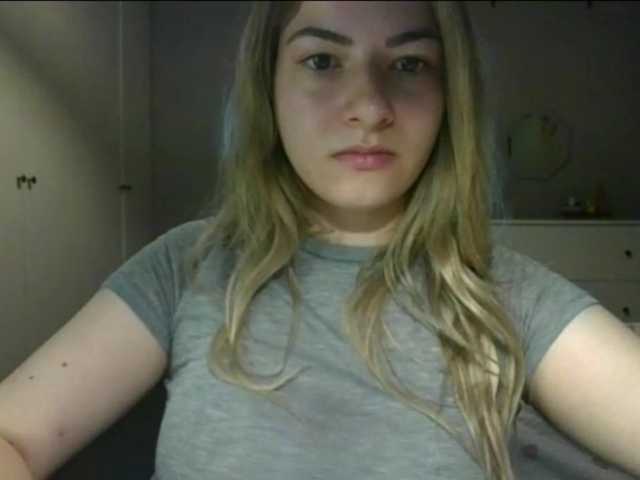 RosieJune live cam on BongaCams