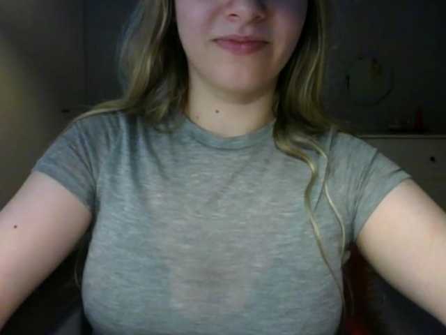 RosieJune live cam on BongaCams