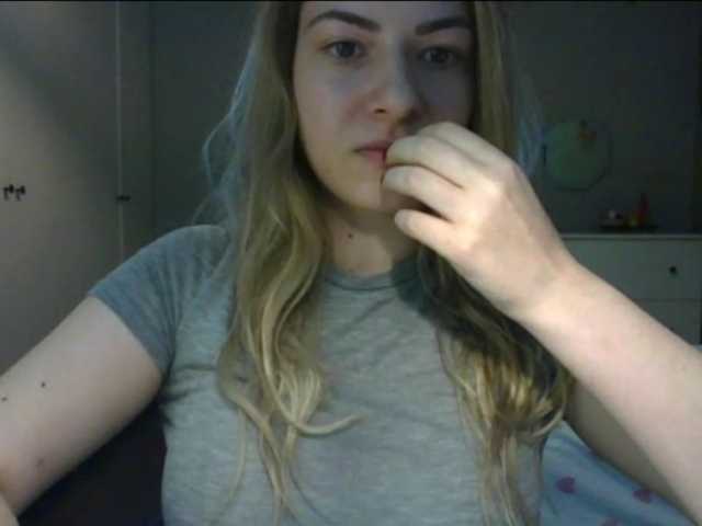 RosieJune live cam on BongaCams