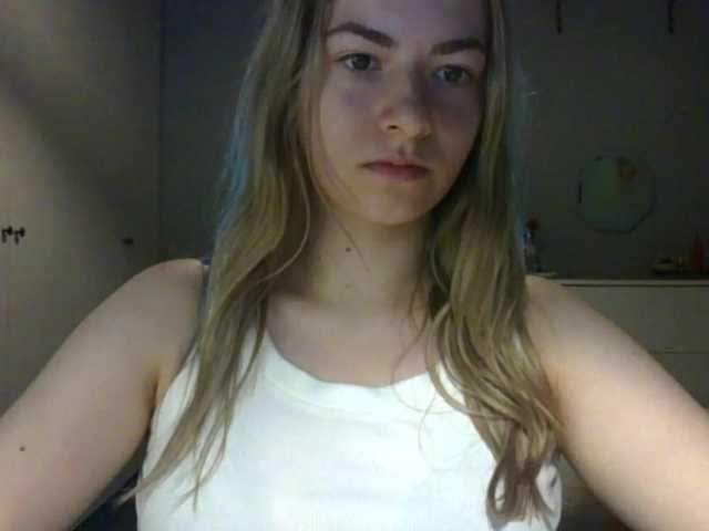 RosieJune live webcam show