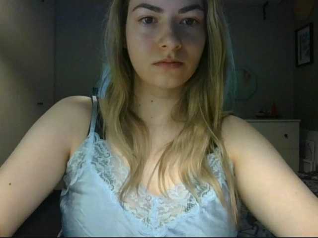 RosieJune live cam on BongaCams