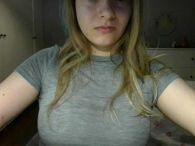 RosieJune live cam on BongaCams