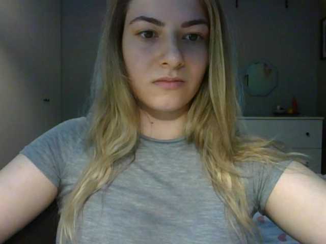 RosieJune live cam on BongaCams