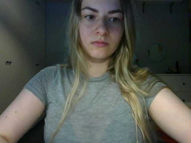 RosieJune live cam on BongaCams