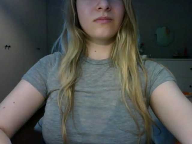 RosieJune live cam on BongaCams