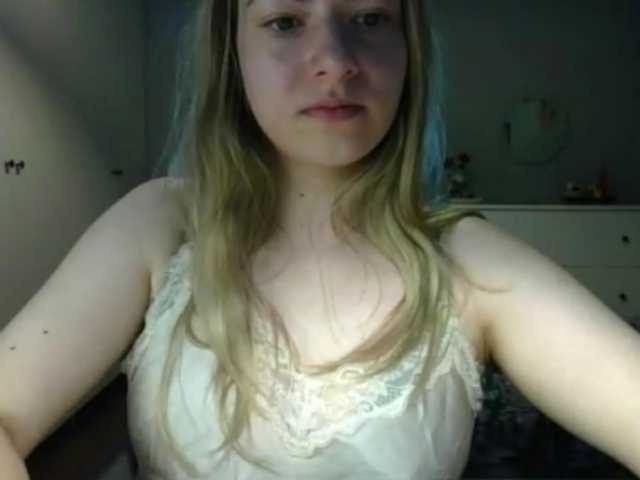 RosieJune live cam on BongaCams