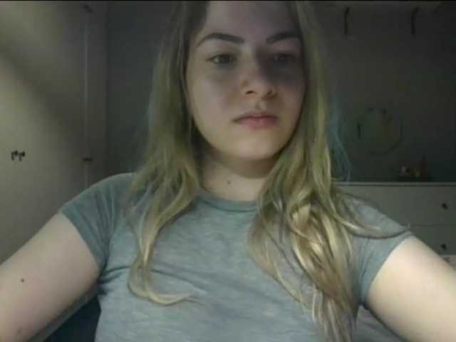 RosieJune live cam on BongaCams