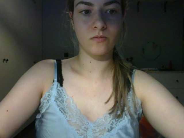RosieJune live cam on BongaCams