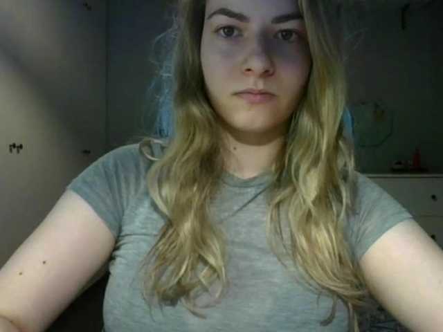 RosieJune live cam on BongaCams