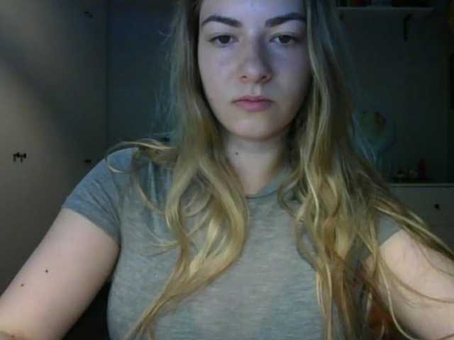 RosieJune live cam on UnifiedCams