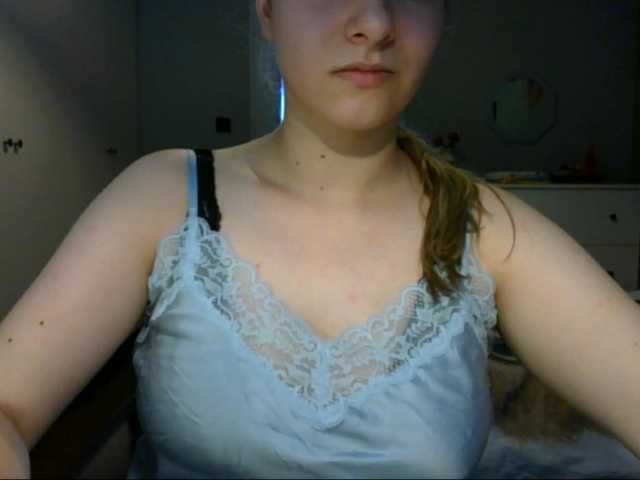 RosieJune live cam on BongaCams