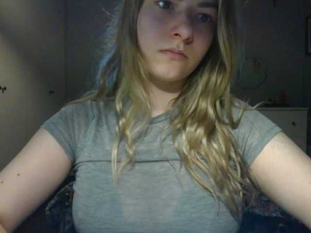 RosieJune live cam on BongaCams