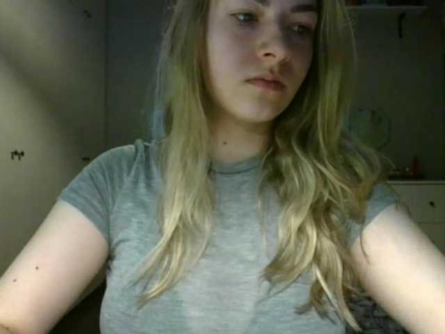RosieJune live cam on BongaCams