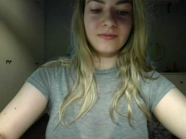 RosieJune live cam on BongaCams