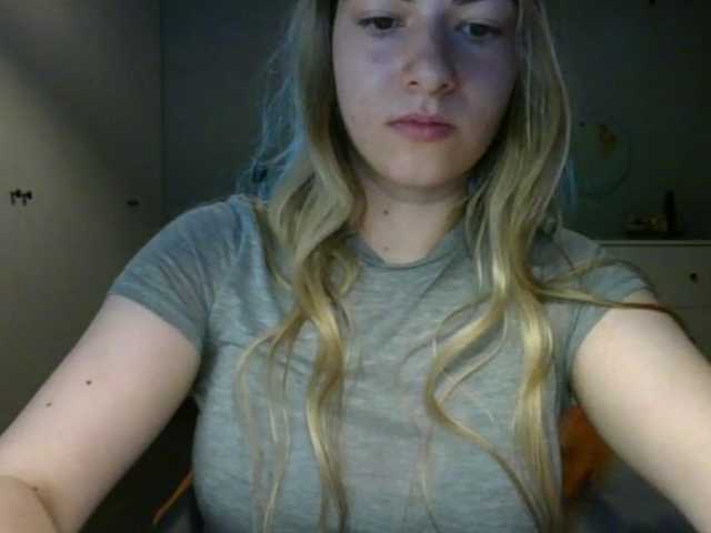 RosieJune live cam on BongaCams