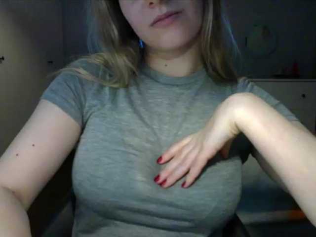 RosieJune live cam on BongaCams
