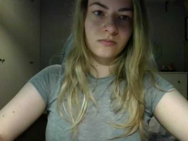 RosieJune live cam on BongaCams