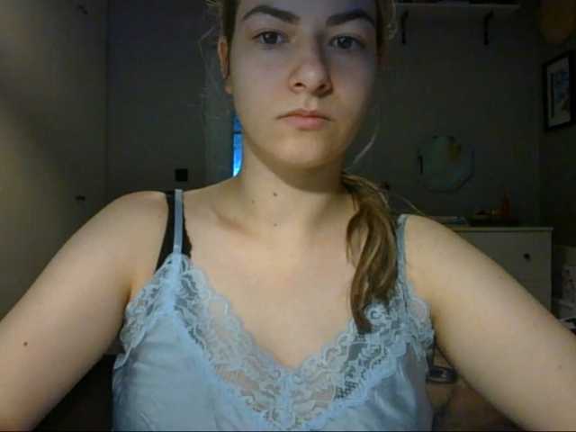 RosieJune live cam on BongaCams