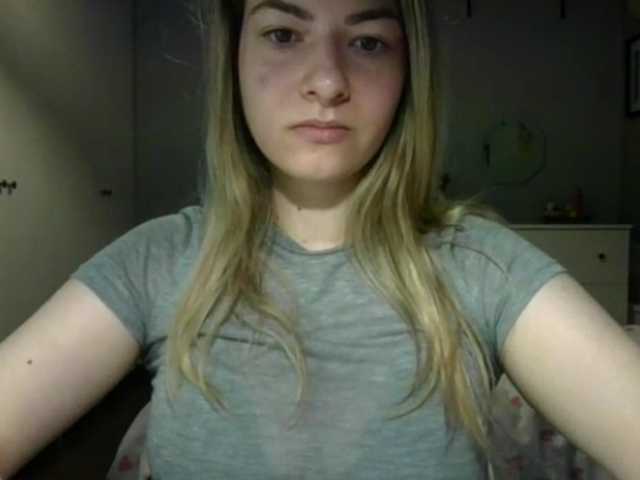 RosieJune live cam on BongaCams