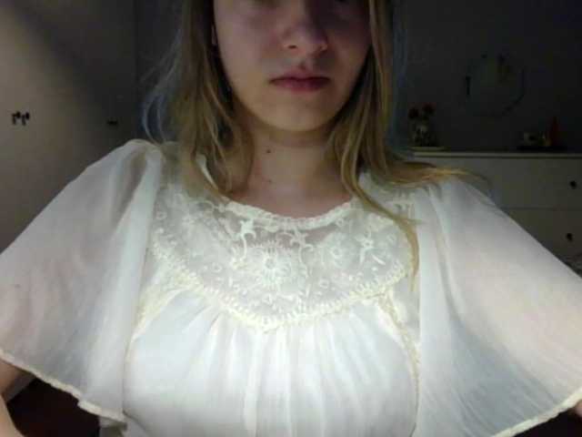 RosieJune live cam on BongaCams