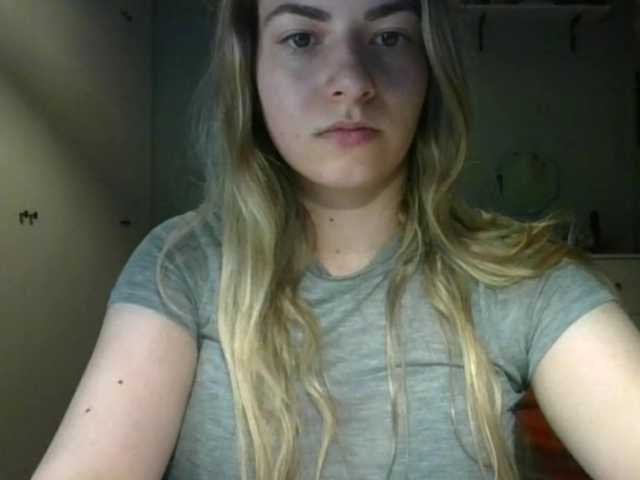 RosieJune live cam on BongaCams