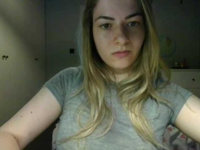 RosieJune live cam on BongaCams