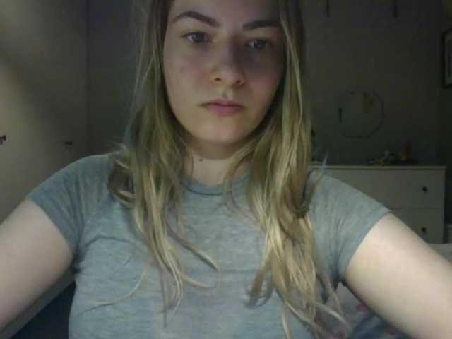 RosieJune live cam on BongaCams