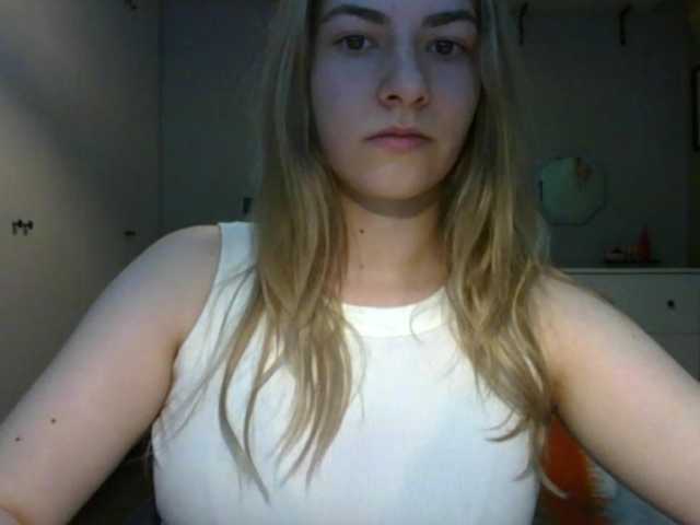 RosieJune live cam on BongaCams