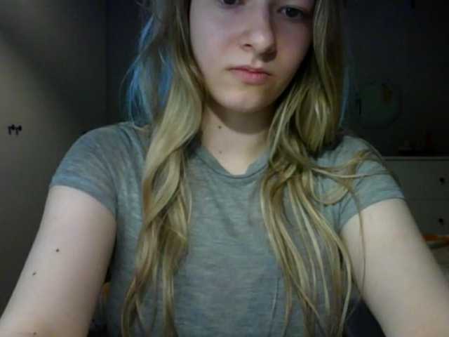 RosieJune live cam on BongaCams