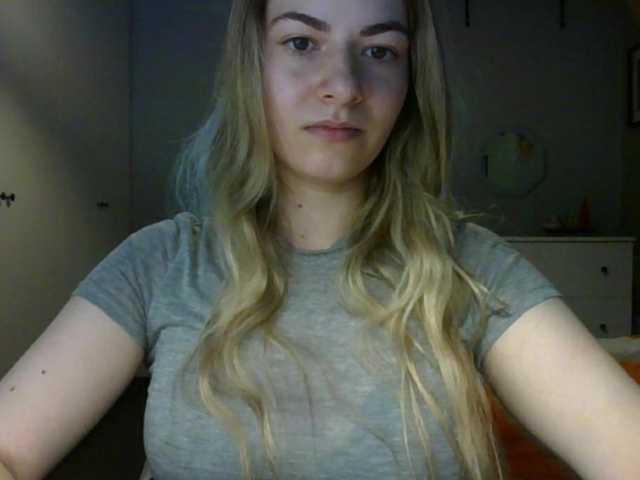 RosieJune live cam on BongaCams