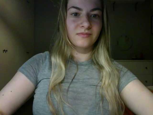 RosieJune live cam on BongaCams