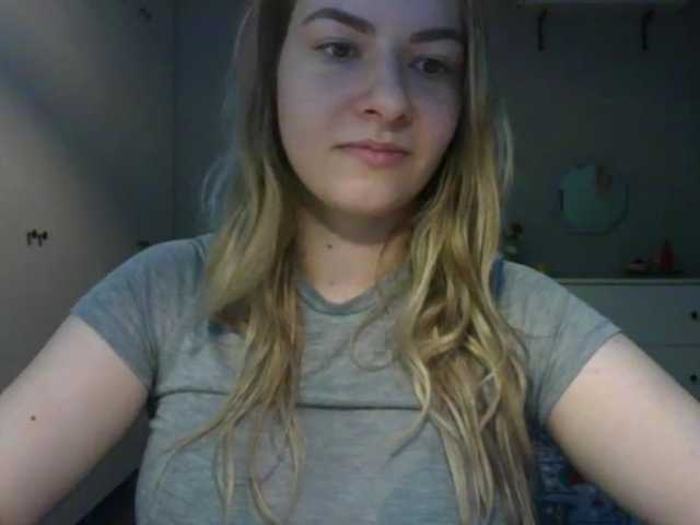RosieJune live cam on BongaCams