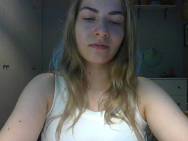 RosieJune live webcam show