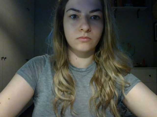 RosieJune live cam on BongaCams