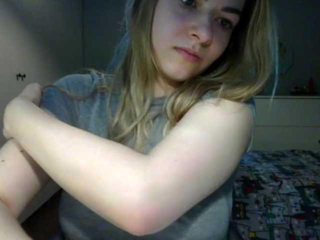 RosieJune live cam on BongaCams