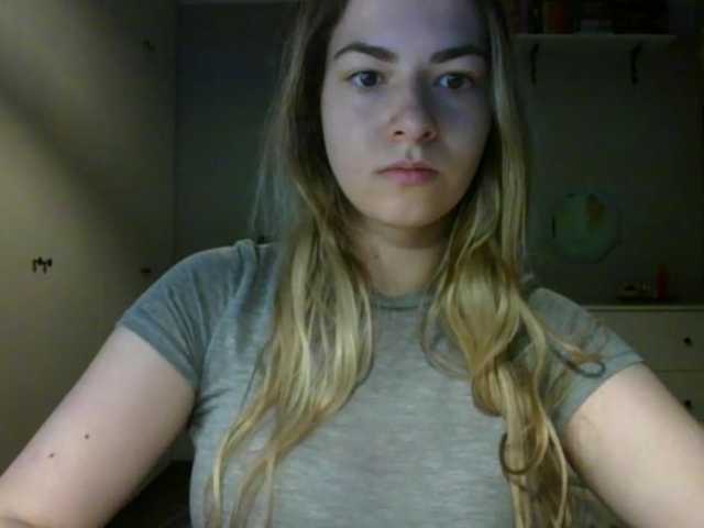 RosieJune live cam on BongaCams