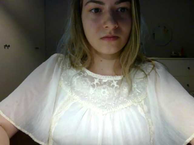 RosieJune live cam on BongaCams