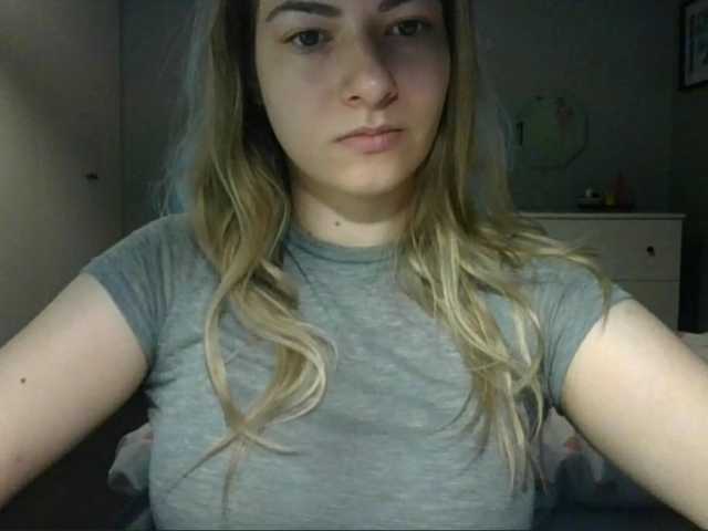 RosieJune live cam on BongaCams