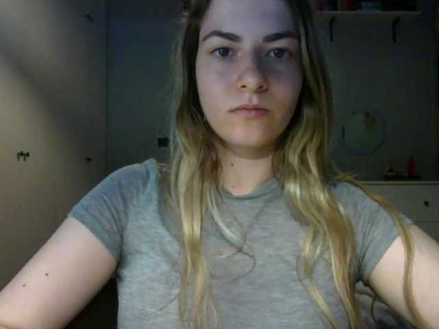 RosieJune live cam on BongaCams