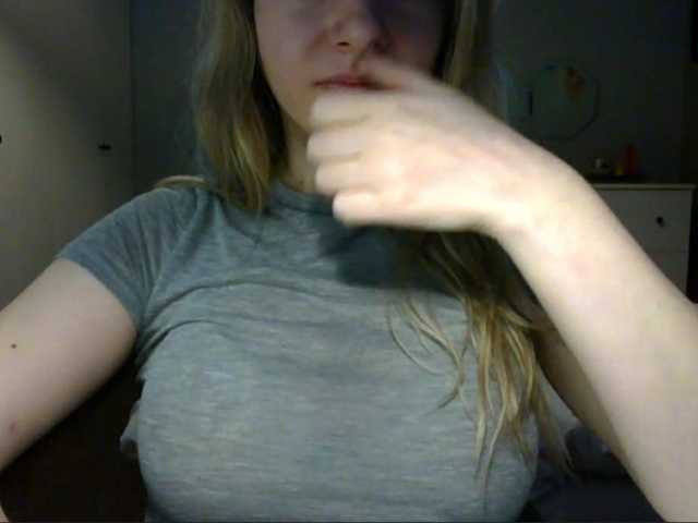 RosieJune live cam on BongaCams
