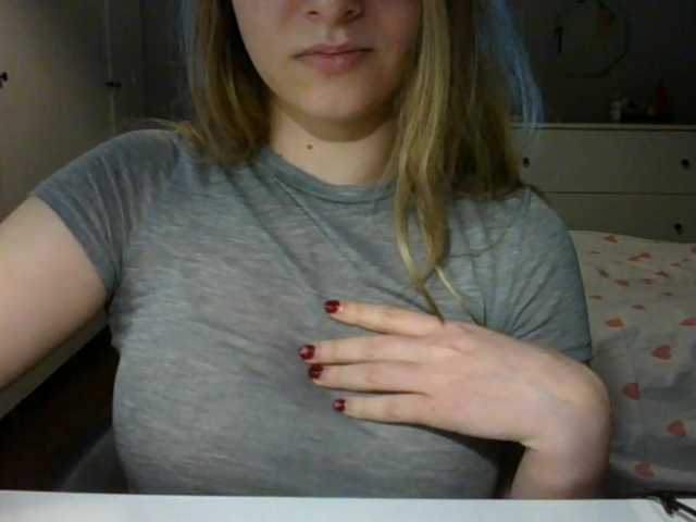 RosieJune live cam on BongaCams