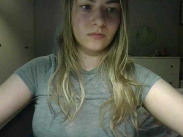 RosieJune live cam on BongaCams